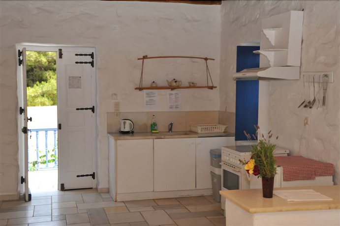 Imagen de la habitación del Hotel Anezina Village. Foto 7