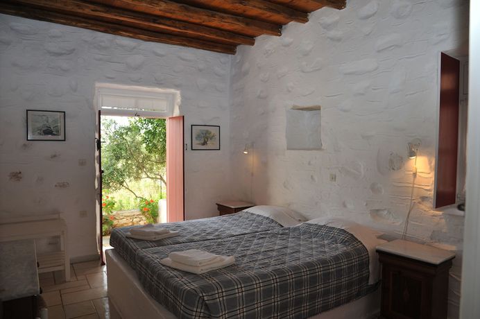 Imagen de la habitación del Hotel Anezina Village. Foto 15