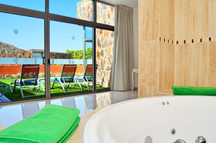 Imagen de la habitación del Hotel Anfi Opal Villas. Foto 5