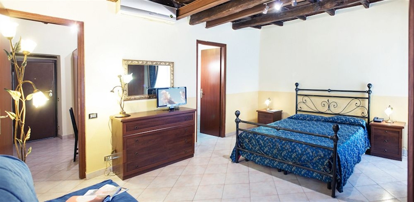 Imagen de la habitación del Hotel Anfiteatro Flavio. Foto 1