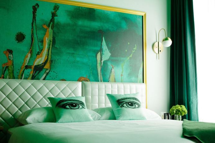 Imagen de la habitación del Hotel Angad Arts. Foto 17