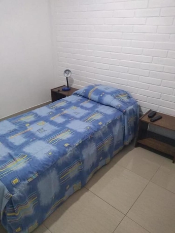 Imagen de la habitación del Hotel Angamos. Foto 2