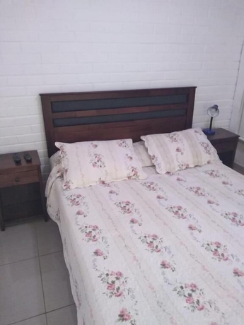Imagen de la habitación del Hotel Angamos. Foto 9