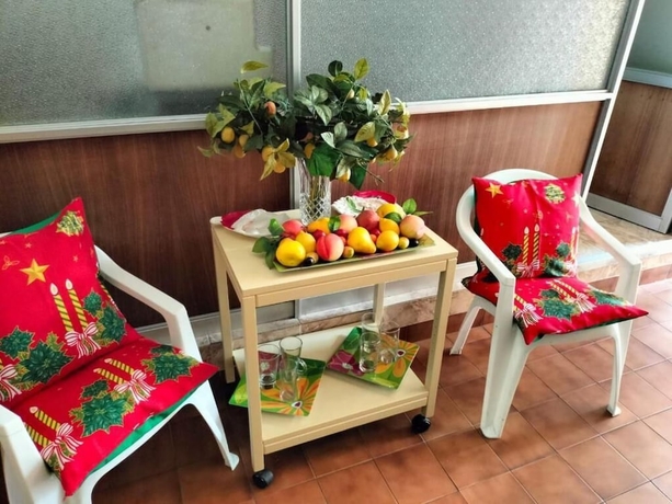 Imagen de los interiores del Hotel Angamos. Foto 12