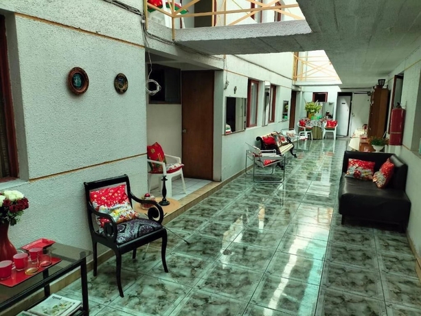 Imagen de los interiores del Hotel Angamos. Foto 14