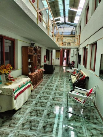 Imagen de los interiores del Hotel Angamos. Foto 15