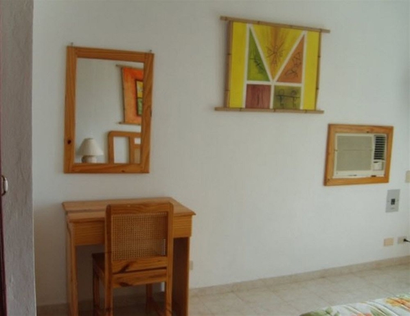 Imagen de la habitación del Hotel Angel Gabriel. Foto 9