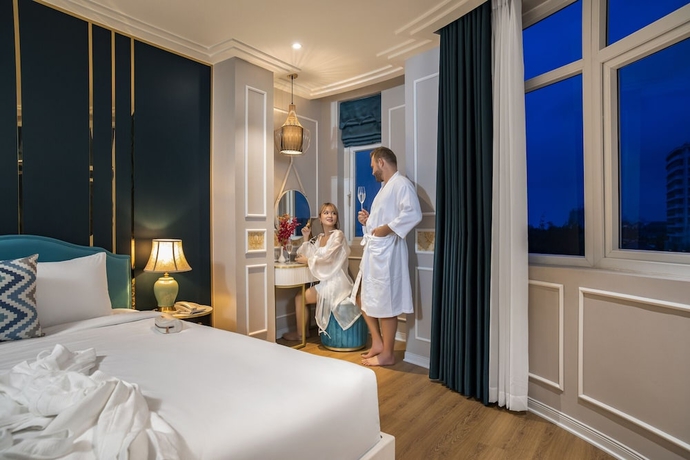 Imagen de la habitación del Hotel Angel Hotels Beach Da Nang. Foto 7