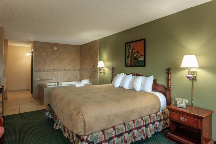 Imagen de la habitación del Hotel Angel Inn Near IMAX, a Travelodge by Wyndham. Foto 8