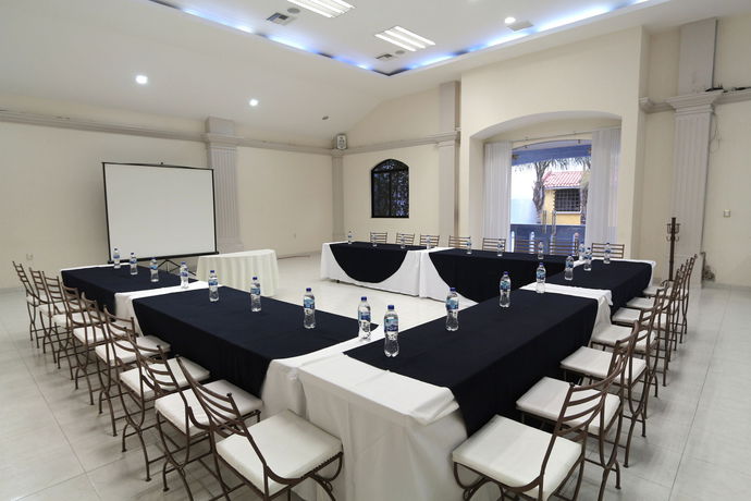 Imagen de los interiores del Hotel Angel Inn, Oaxaca de Ju&aacute;rez. Foto 13