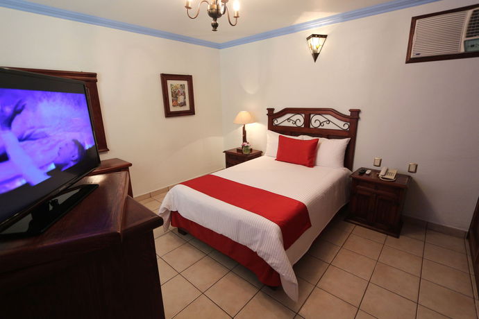 Imagen de la habitación del Hotel Angel Inn, Oaxaca de Ju&aacute;rez. Foto 9