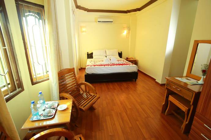 Imagen de la habitación del Hotel Angel Land. Foto 14