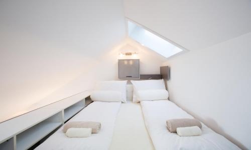 Imagen de la habitación del Hotel Angel Main Square. Foto 9