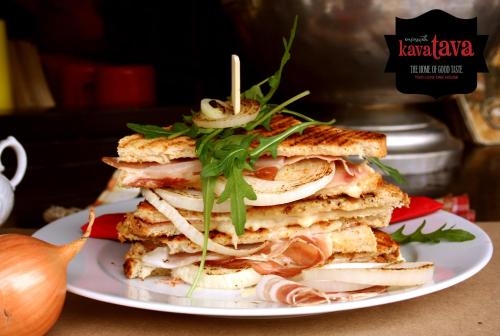 Imagen general del Hotel Angel Main Square. Foto 3