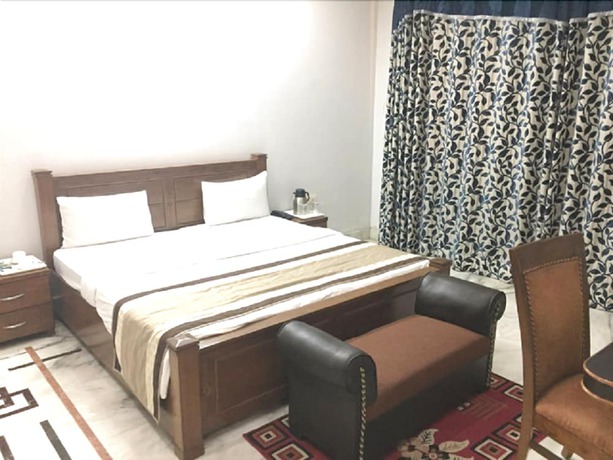 Imagen de la habitación del Hotel Angel NRI. Foto 12