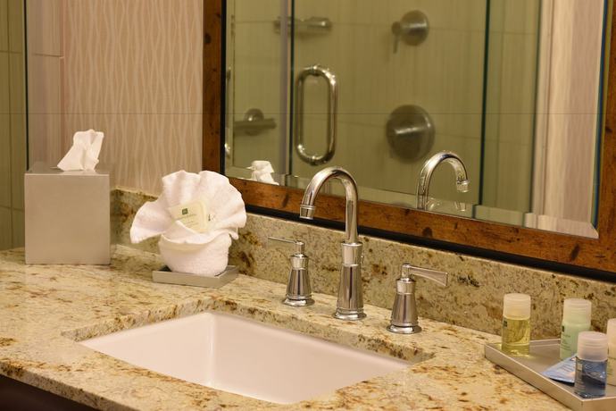 Imagen de la habitación del Hotel Angel Of The Winds Casino Resort. Foto 6
