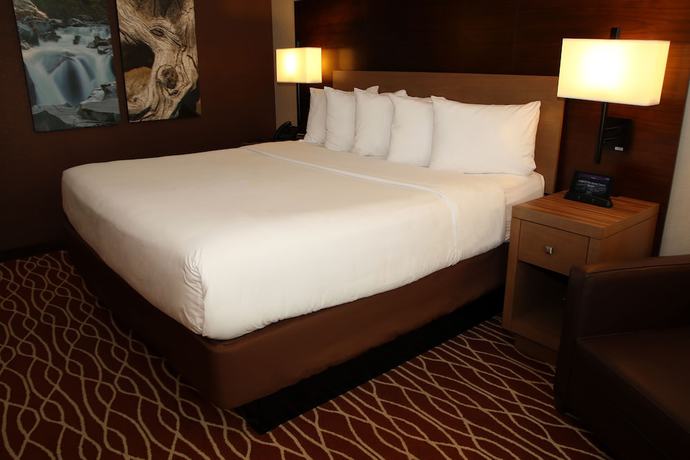 Imagen de la habitación del Hotel Angel Of The Winds Casino Resort. Foto 8
