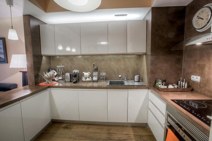 Imagen de la habitación del Hotel Angel Plaza Apartments. Foto 10