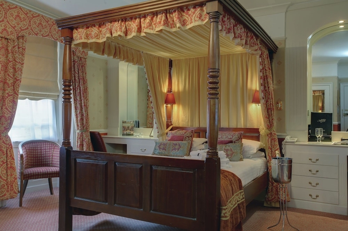 Imagen de la habitación del Hotel Angel and Royal. Foto 5