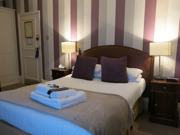 Imagen de la habitación del Hotel Angel and Royal. Foto 13