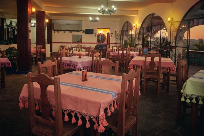 Imagen del bar/restaurante del Hotel Angel del mar. Foto 6