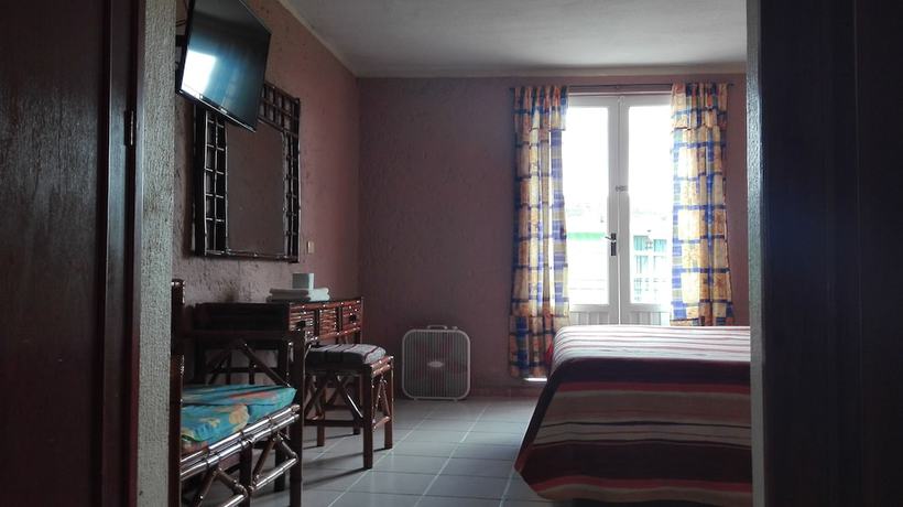 Imagen de la habitación del Hotel Angela Carolina. Foto 14