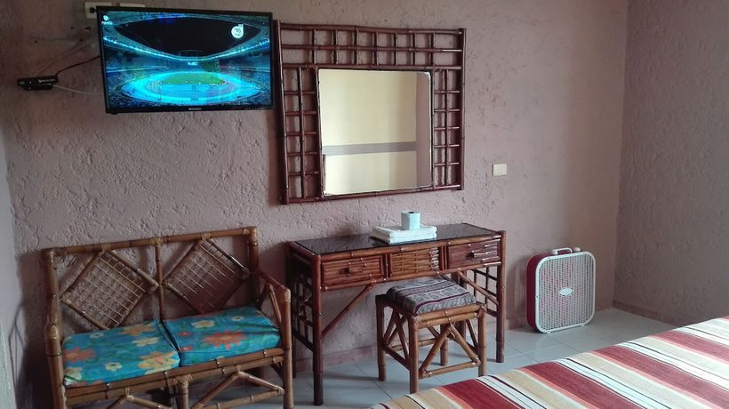 Imagen de la habitación del Hotel Angela Carolina. Foto 15