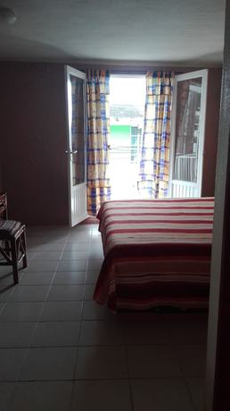 Imagen de la habitación del Hotel Angela Carolina. Foto 16