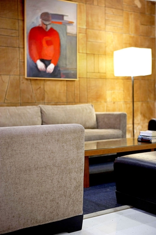 Imagen de los interiores del Hotel Angela Downtown. Foto 9