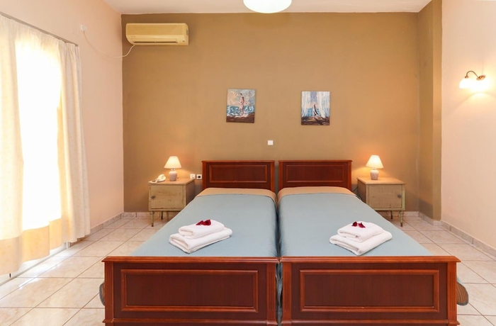 Imagen de la habitación del Hotel Angela, Loutra Edipsou. Foto 4