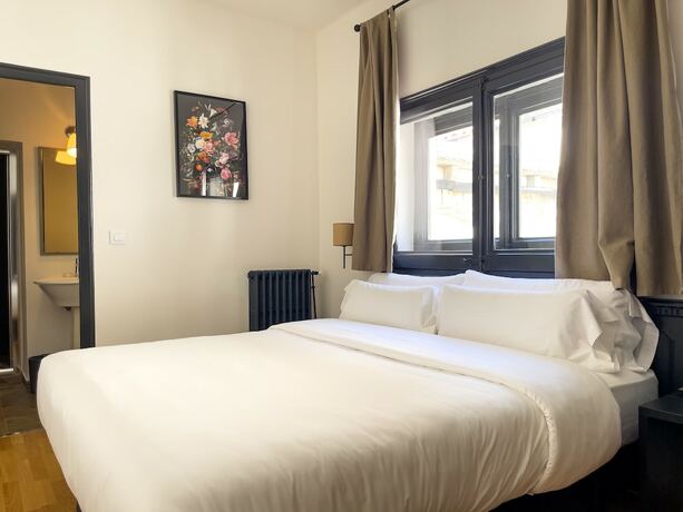 Imagen de la habitación del Hotel Angelats. Foto 15