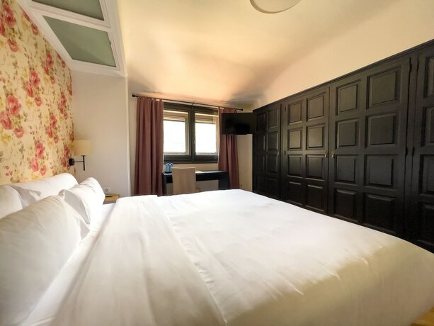 Imagen general del Hotel Angelats. Foto 3