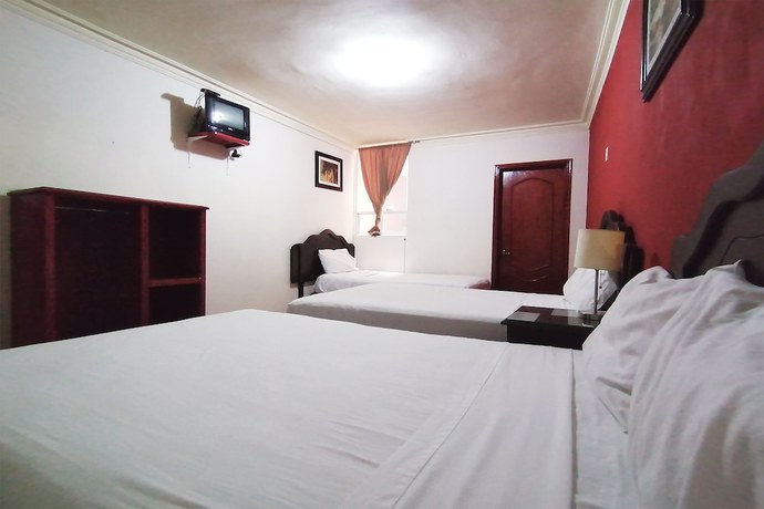 Imagen general del Hotel Angeles. Foto 1