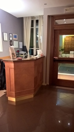 Imagen de los interiores del Hotel Angelica, Florencia. Foto 10