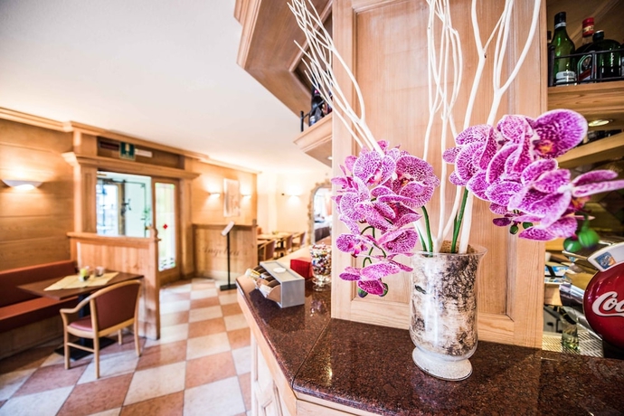 Imagen del bar/restaurante del Hotel Angelica, Livigno. Foto 3