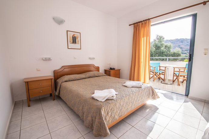 Imagen de la habitación del Hotel Angelika Aparthotel. Foto 9