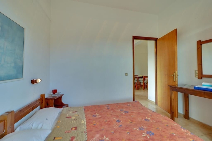 Imagen de la habitación del Hotel Angelika Apartments. Foto 14