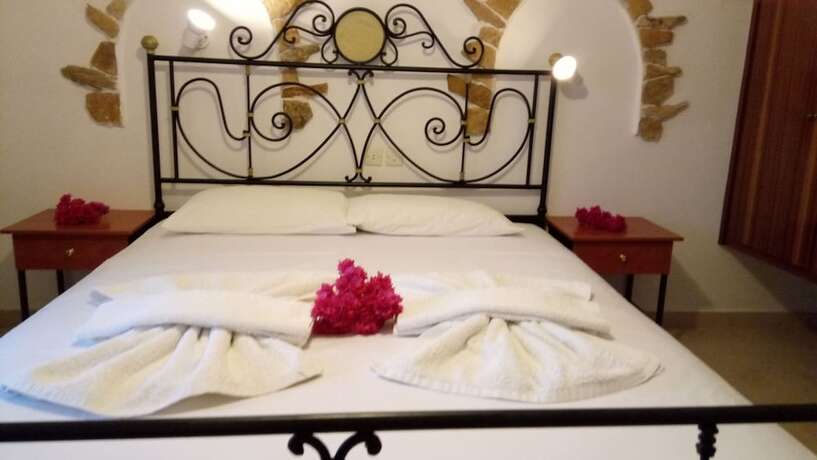 Imagen de la habitación del Hotel Angelika, Leros. Foto 11