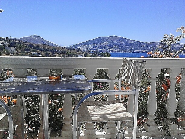 Imagen de la habitación del Hotel Angelika, Leros. Foto 15