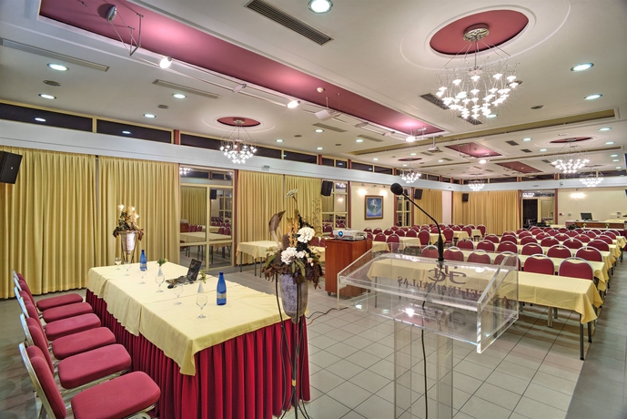 Imagen de los interiores del Hotel Angelika Pallas. Foto 7