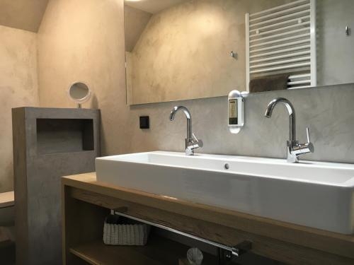 Imagen general del Hotel Angelikas Garni***s. Foto 5