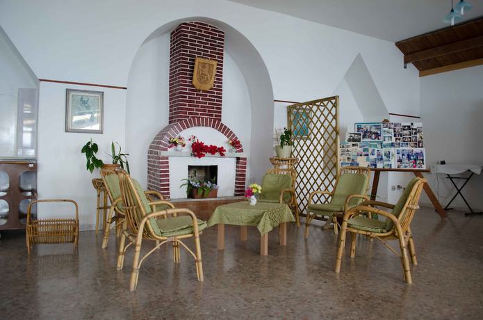 Imagen de los interiores del Hotel Angelino. Foto 16