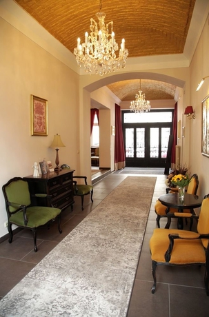 Imagen de los interiores del Hotel Angelis. Foto 13