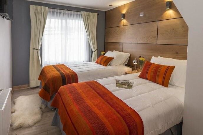 Imagen de la habitación del Hotel Angelmontt. Foto 10