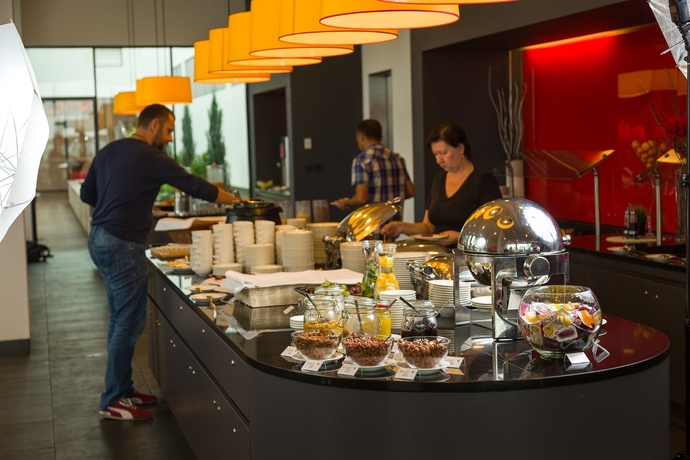 Imagen del bar/restaurante del Hotel Angelo By Vienna House Ekaterinburg. Foto 6