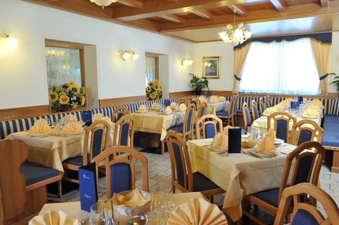 Imagen del bar/restaurante del Hotel Angelo, Vermiglio. Foto 5