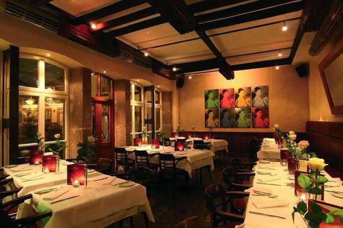 Imagen del bar/restaurante del Hotel Angels - Das Am Fruchtmarkt. Foto 2