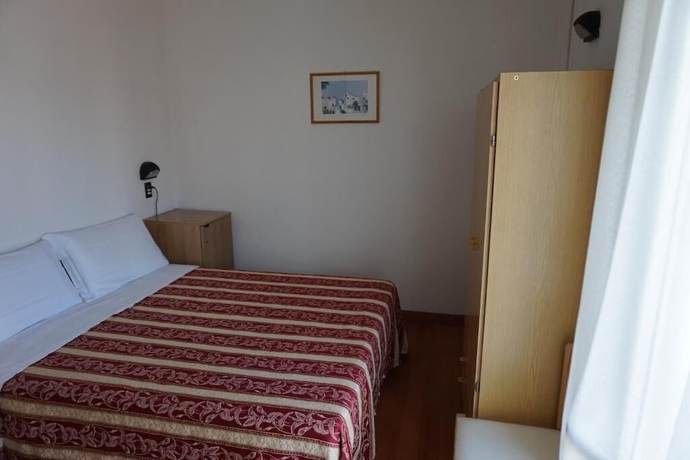 Imagen de la habitación del Hotel Angelus, Rimini. Foto 11