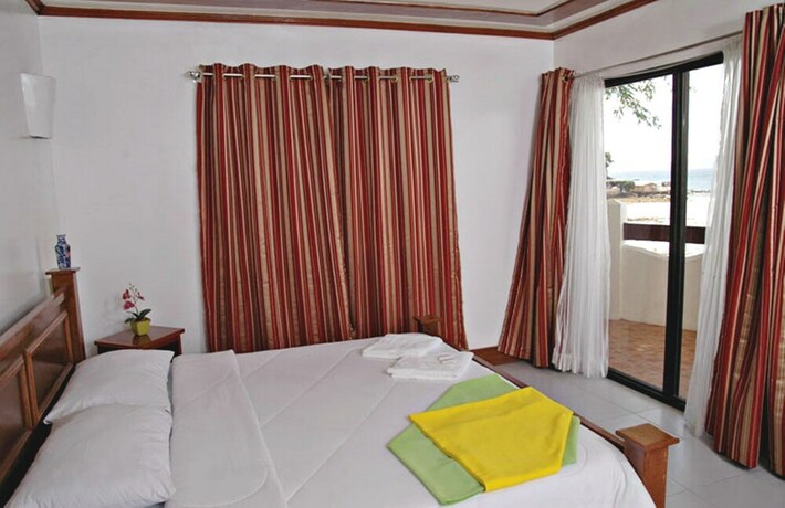 Imagen de la habitación del Hotel Angelyn's Dive Resort. Foto 18