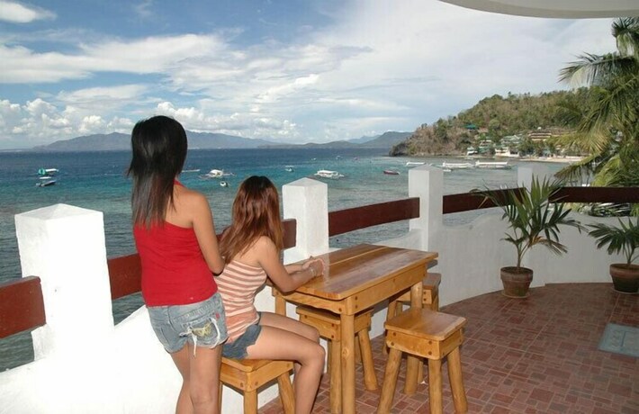 Imagen de la habitación del Hotel Angelyn's Dive Resort. Foto 21